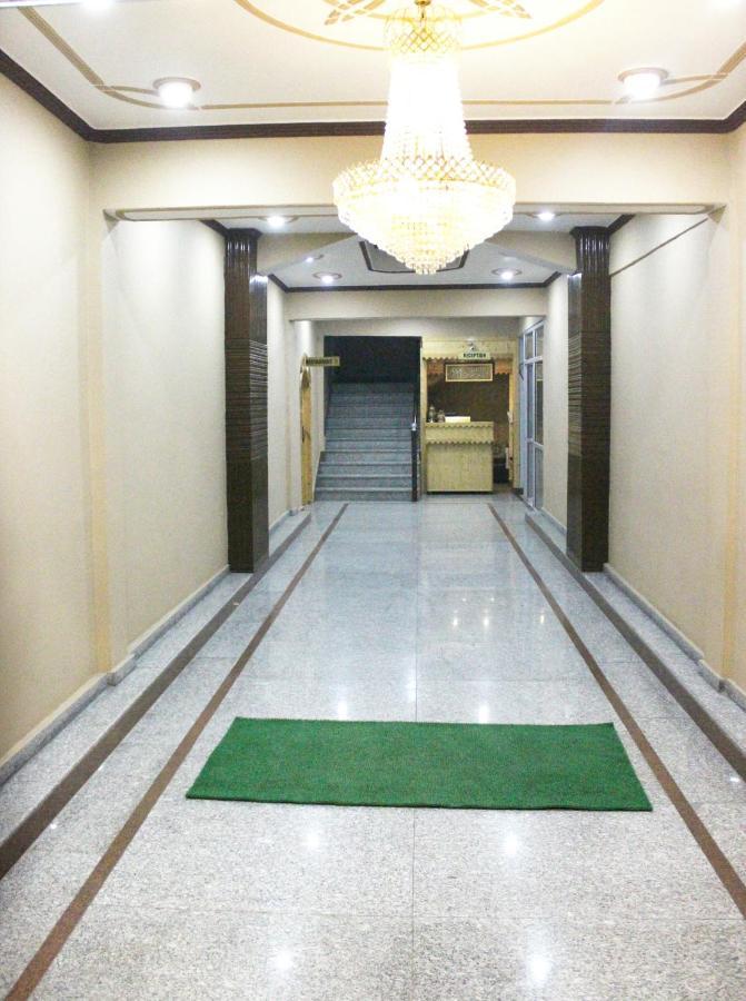 Hotel Samar Srīnagar Exteriör bild